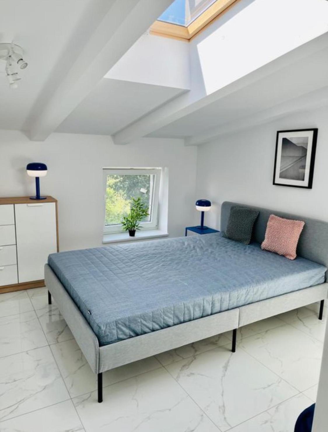 Przydatne Do Podrozy Ministudio Przy Lotnisku Unit Apartament